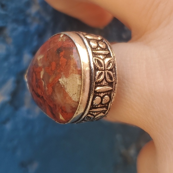 New Seam Agate Silver Statement Ring. - Picture 5 of 16